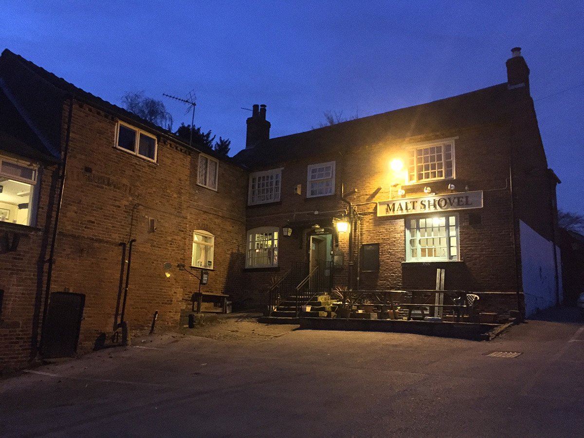 Photograph of Malt Shovel at night